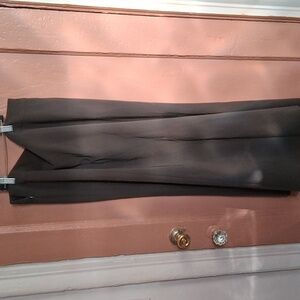 Jones New York Green Midi Skirt - Straight Silhouette